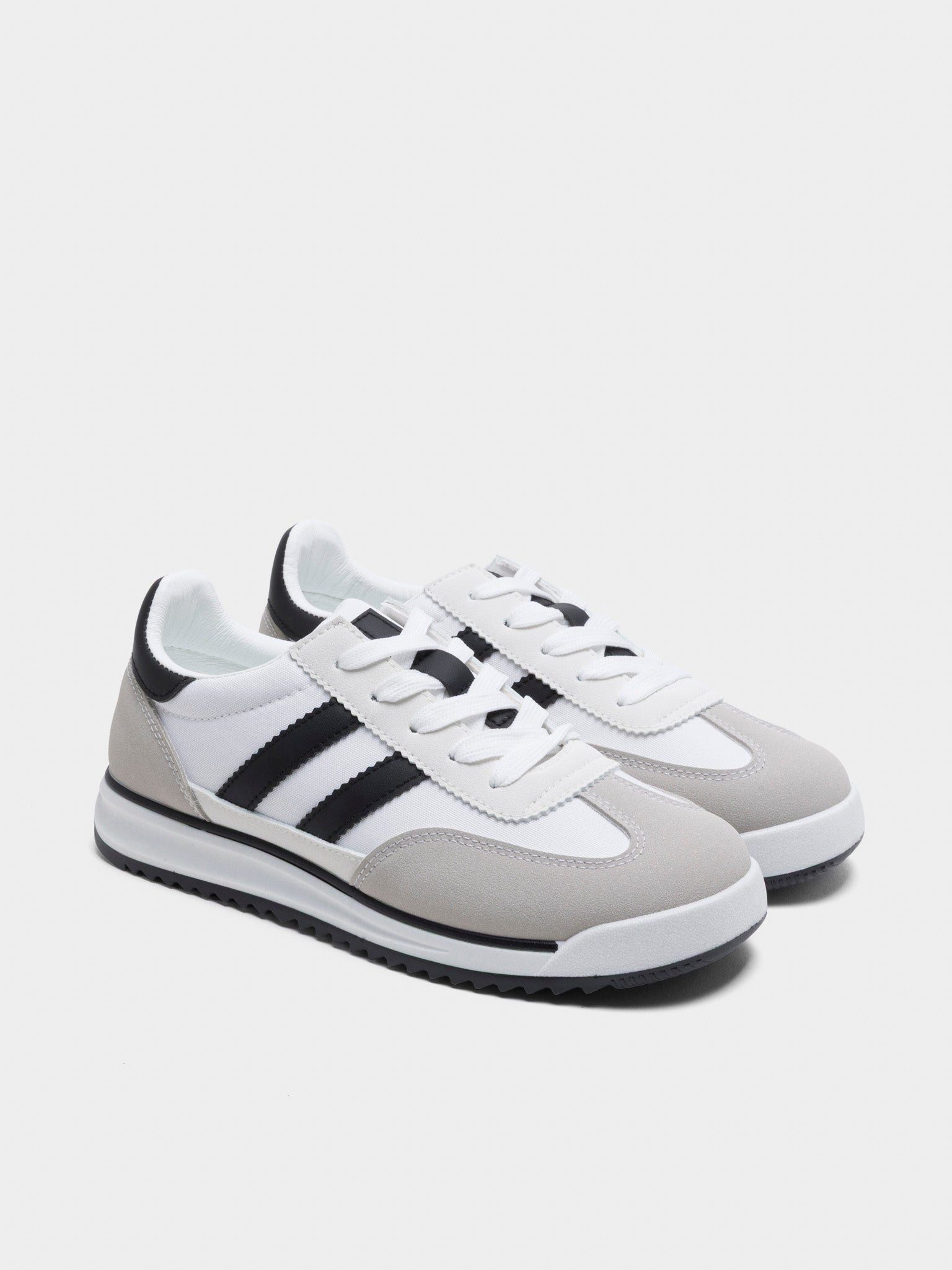 Deportivas retro chic Urban