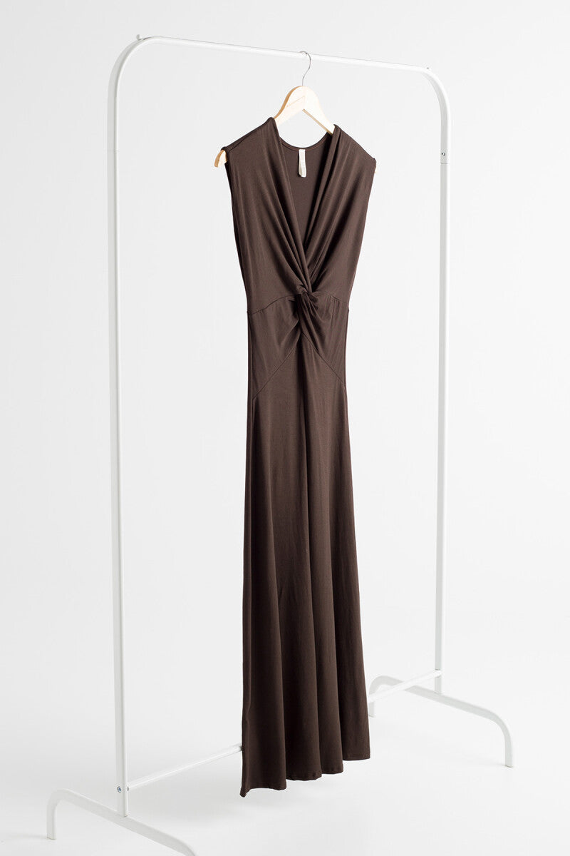 Vestido Noir Elegance