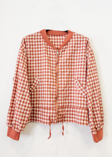 Conjunto Bomber y Falda Vichy Coral