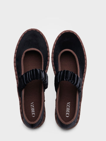 Burgundy Chic Ballerinas