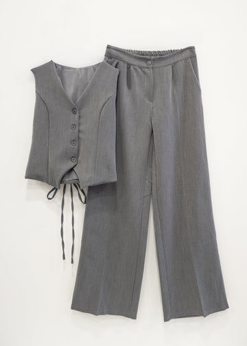 Conjunto chaleco y pantalón gris Yale