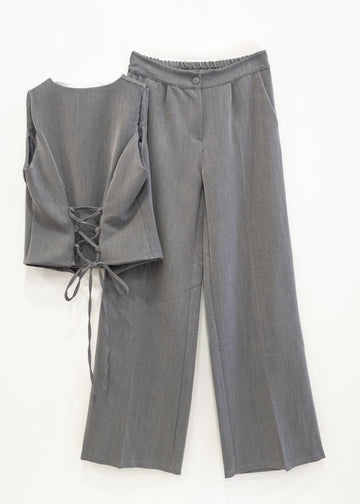 Conjunto chaleco y pantalón gris Yale