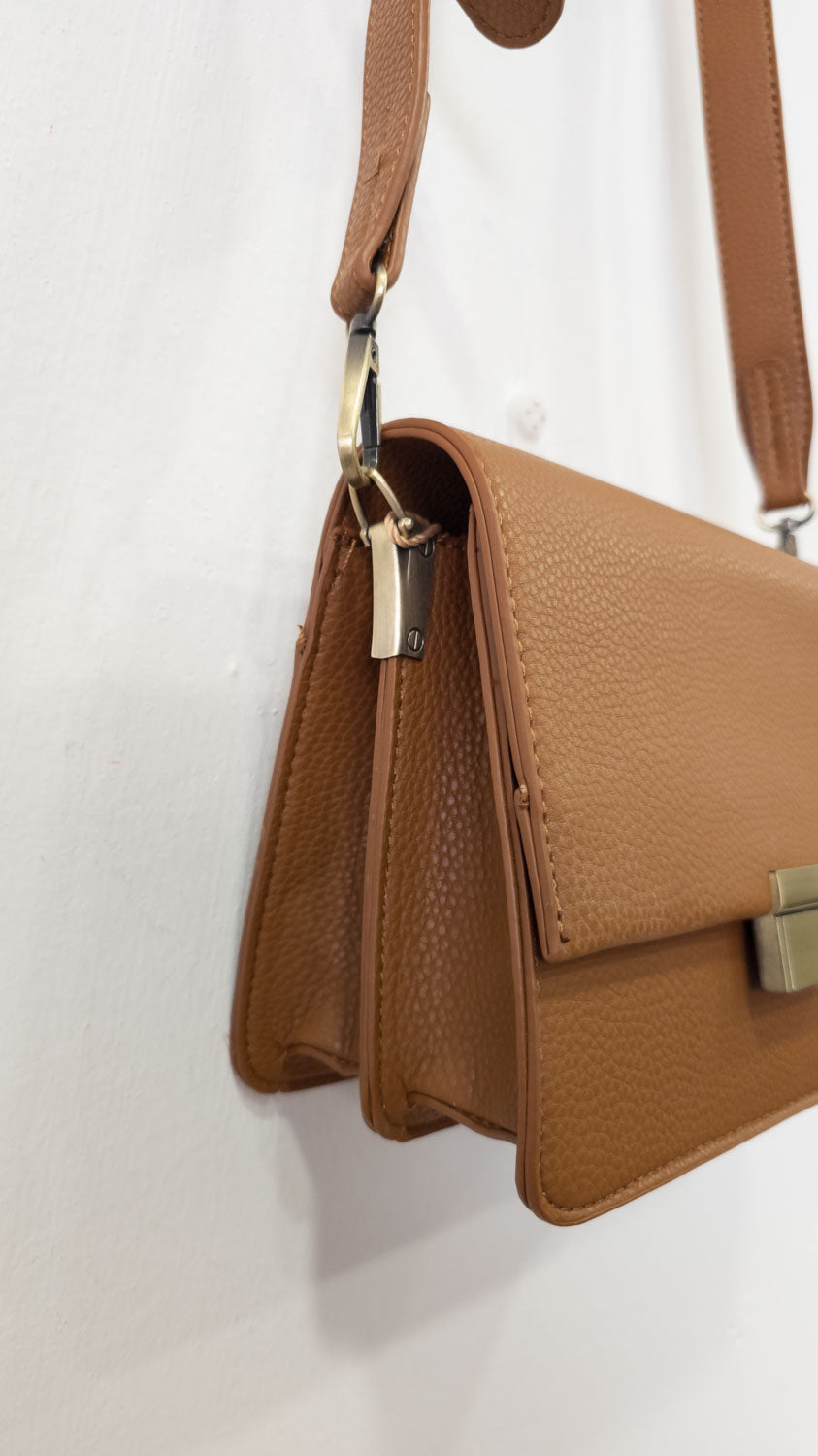 Bolso camel Cajal