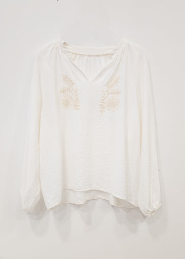 Blusa blanca bordada