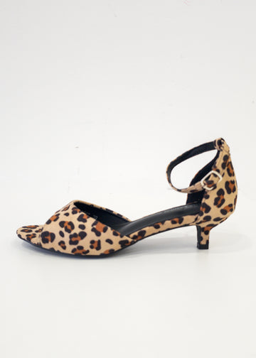 Sandalias print June
